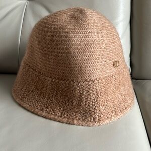 ⭐️ 2/$10 or 3/$15 - Fuzzy Bucket Hat from Korea